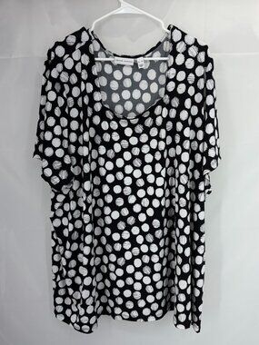Susan Graver Women 5X Blouse Polka Dot Black White Short Sleeve Stretch Top